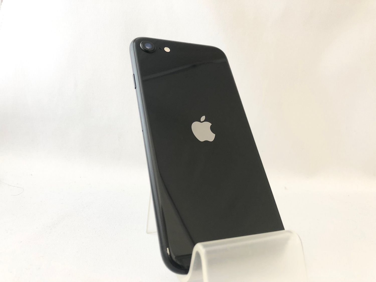 ムスビー｜B/t91% 3021005D【超美品】iPhoneSE2世代 64GB(ブラック  