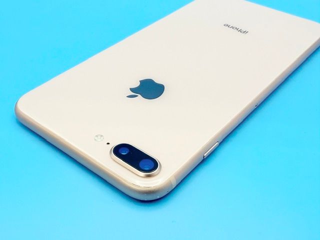 B/t100%��6081026D���̾�����ʡ�iPhone8Plus 256GB(�������)