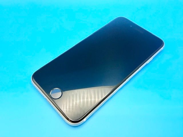 6051025D�ڿ���Ʊ�͡�iPhoneSE(3) 64GB(�������饤��)SIM�ե꡼��