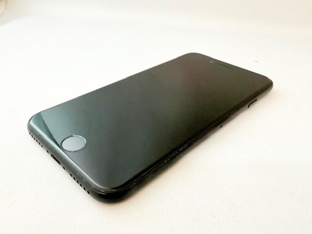 訳あり特価!5101020D【超美品】iPhoneSE(3) 64GB(ミッドナイト)SIMフリー版