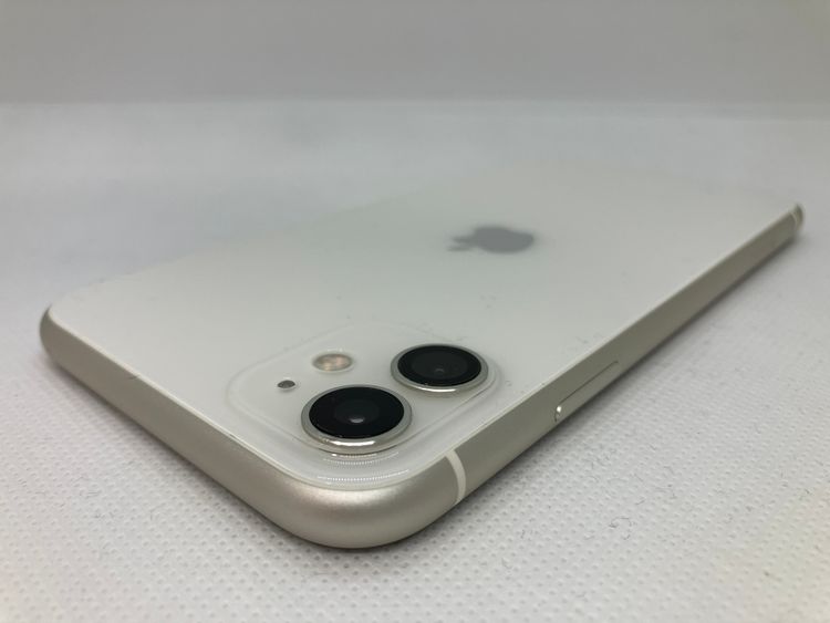 601016U�����ʡ�iPhone11 64GB(�ۥ磻��)