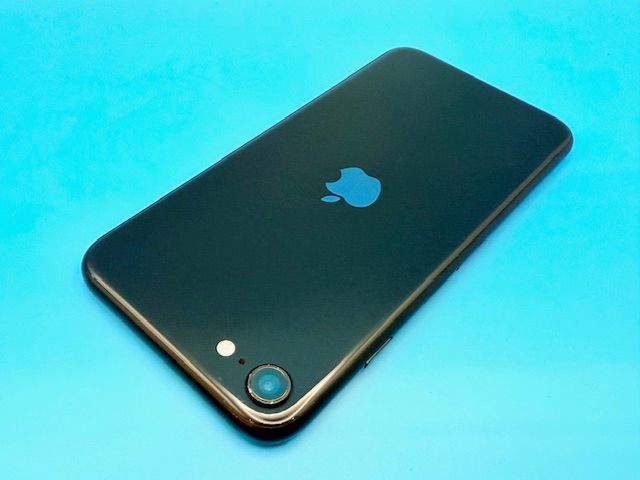 �������ò���6041021D�����ʡ�iPhoneSE(2) 128GB(�֥�å�)SIM�ե꡼��