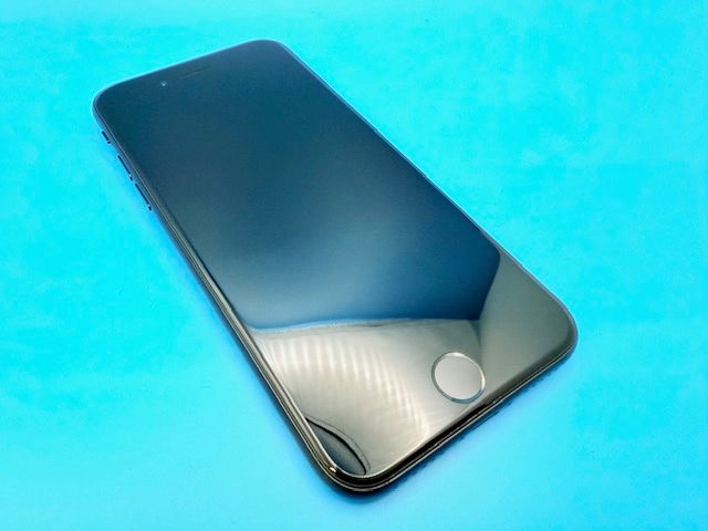 �������ò���6041014D��ͥ�����ʡ�iPhoneSE(2) 64GB(�֥�å�)SIM�ե꡼��