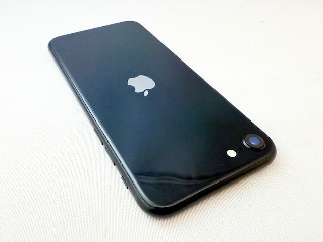 訳あり特価!5101020D【超美品】iPhoneSE(3) 64GB(ミッドナイト)SIMフリー版