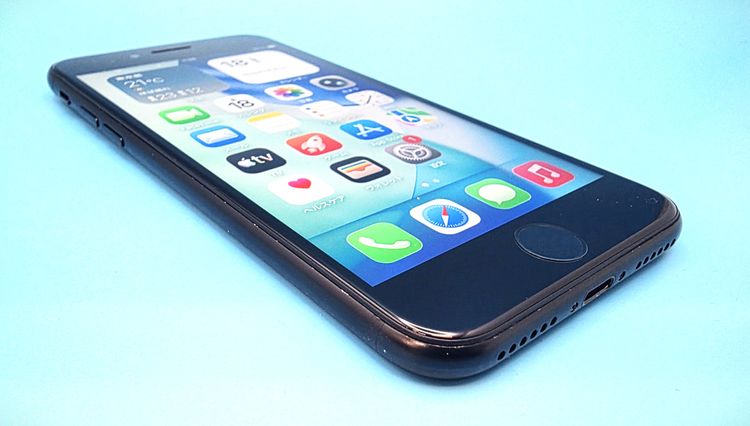 �������ò���!! 6041007D�����ʡ�iPhoneSE2 64GB(�֥�å���