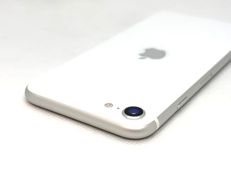 ��������! 602010U�ڿ���Ʊ���ʡ�iPhoneSE(�裲����) 64GB(�ۥ磻��)