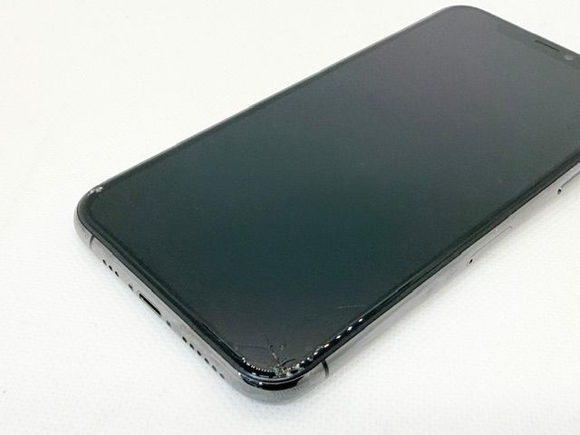 607014U�ڥ�����ʡ�iPhone11Pro 256GB(���ڡ������쥤)SIM�ե꡼