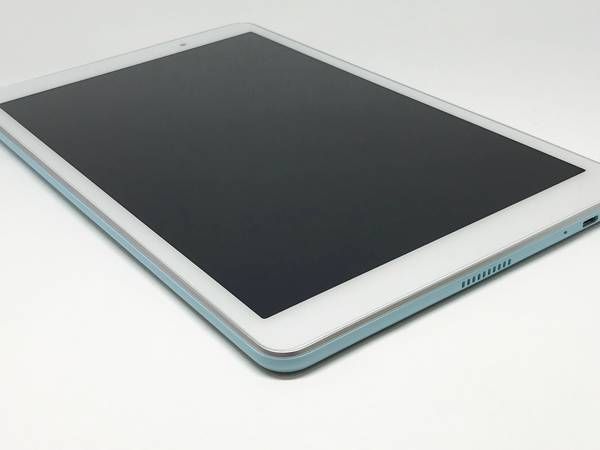 ムスビー｜804024【超美品】QuaTab02/HWT31(ブルー)au版【Qua tab 02 