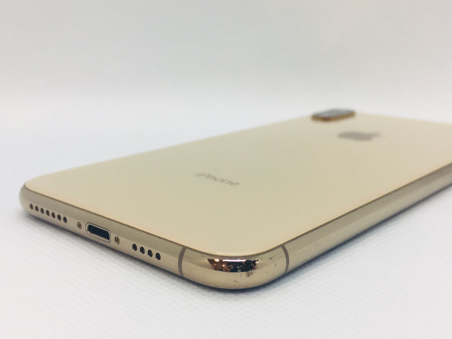 ムスビー｜307012U訳あり特価品【優良美品】iPhoneXs Max 64GB  