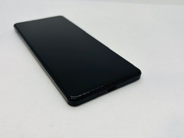608004U��ͥ�����ʡ�Xperia 1 III/SOG03(�֥�å�)SIM�ե꡼