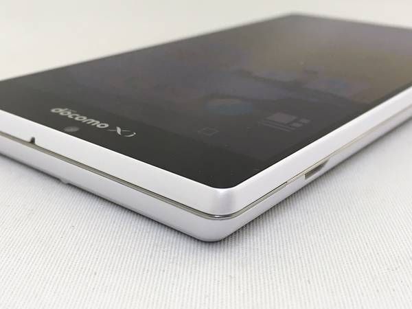 707035��Ķ���ʡ�SH-04F/AQUOS ZETA(�ۥ磻��)