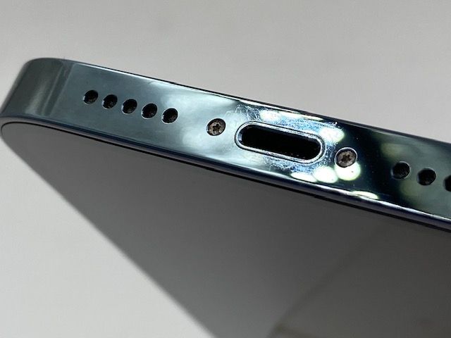 特価SIMフリー 5102009K【優良美品】iPhone12Pro128GB(パシフィックブルー)