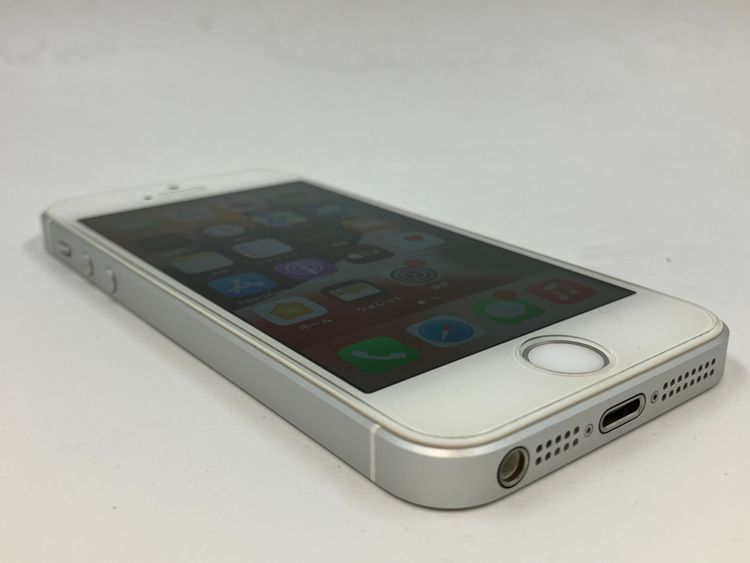 5102005KڿƱ͡iPhoneSE 32GB(С)