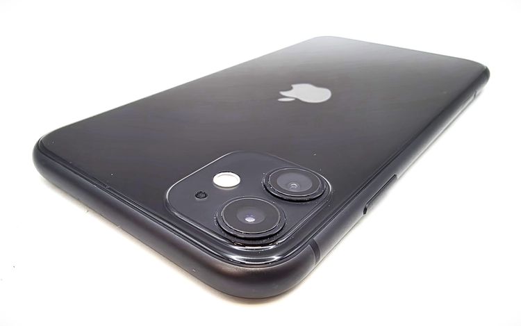 6021009D�����ʡ�iPhone11 64GB(�֥�å�)