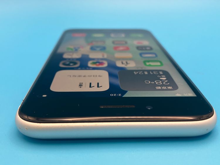 6071011D�����ʡ�iPhoneSE��2���� 64GB(�ۥ磻��)