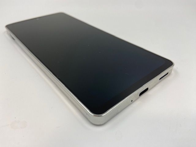 SIM���å������ 6022008K��ͥ������ʡ�AQUOS zero6/SHG04(�ۥ磻��)