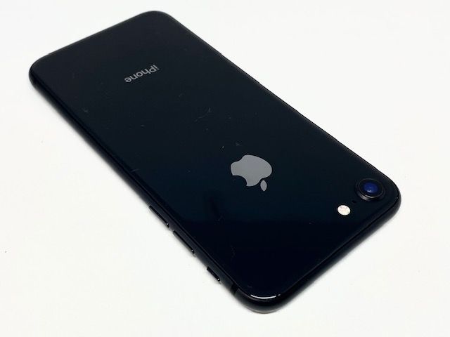 ムスビー｜Apple品 209025U【超美品】iPhone8 64GB(ブラック)SIMフリー  