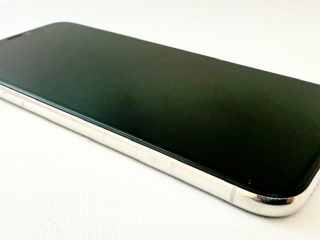 Bt100%!5101016D【通常中古品】iPhoneX 64GB(シルバー)SIMフリー版