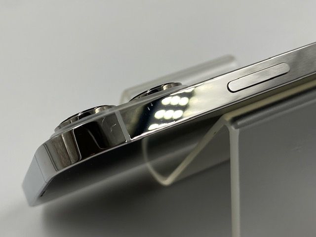 ムスビー｜SIMフリー 5122014K【優良美品】iPhone13ProMax 256GB