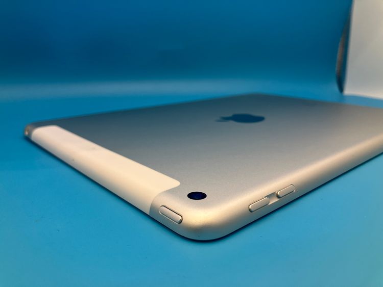 6101003D��Ķ���ʡ�iPad��6���� 32GB(����С�)