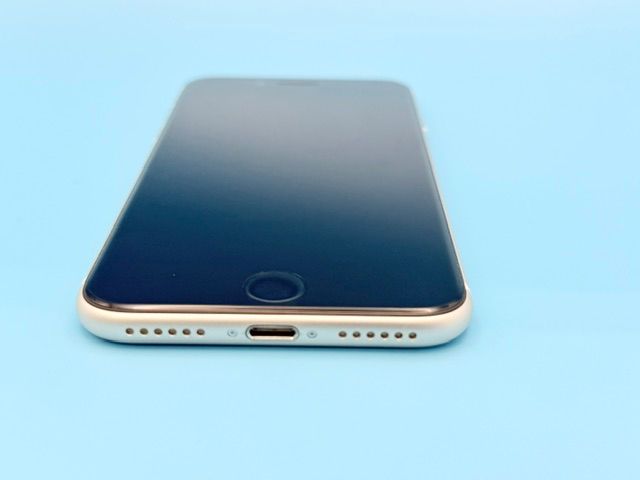 6081005D��Ķ���ʡ�iPhoneSE(3) 128GB(�������饤��)SIM�ե꡼��