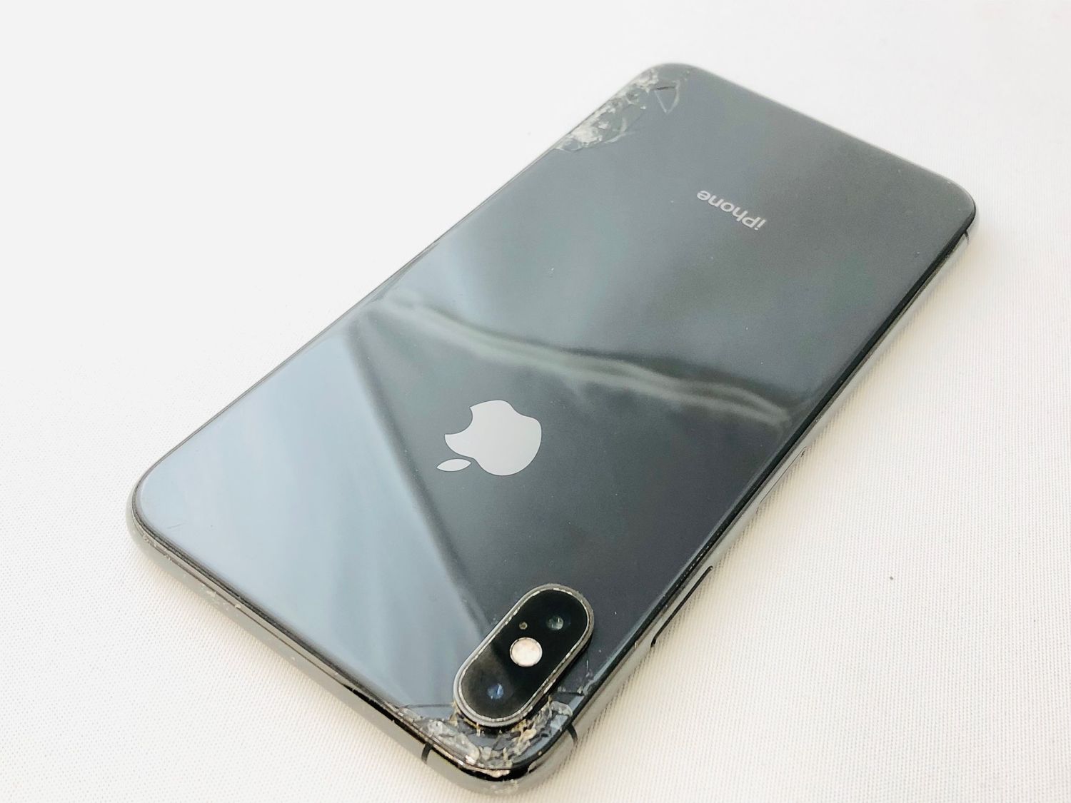 ムスビー｜3111010D【ジャンク品】iPhoneXsMax 64GB(スペースグレー  