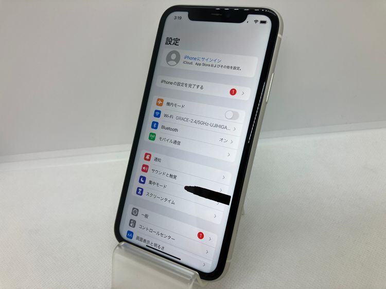 608026U�ڥ���󥯡�iPhone11 64GB(�ۥ磻��)