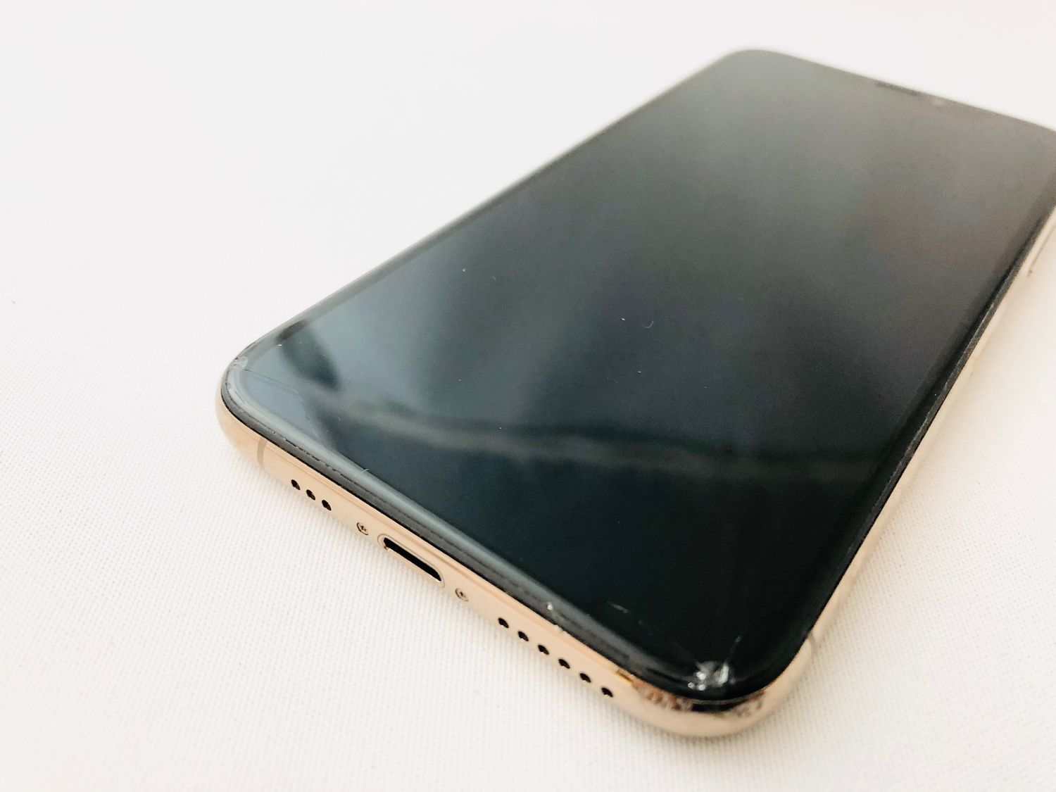 ムスビー｜3101008D【ジャンク品】iPhoneXs 256GB(ゴールド)SIMフリー 