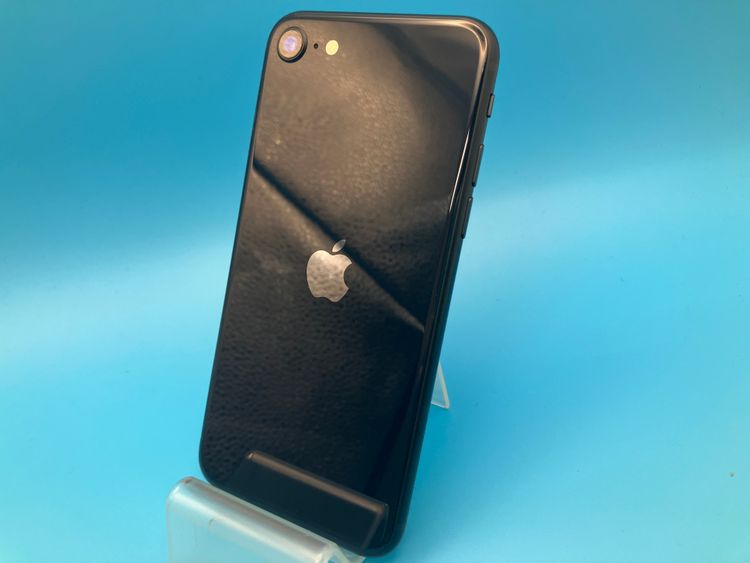 6071012D�ڿ���Ʊ�͡�iPhoneSE��3���� 64GB(�֥�å�)