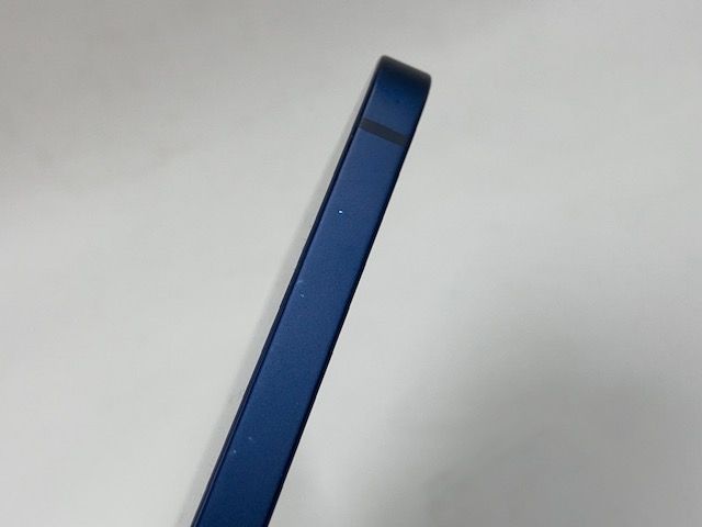 特価品 SIMフリー 5102008K【美品】iPhone12 128GB(ブルー)