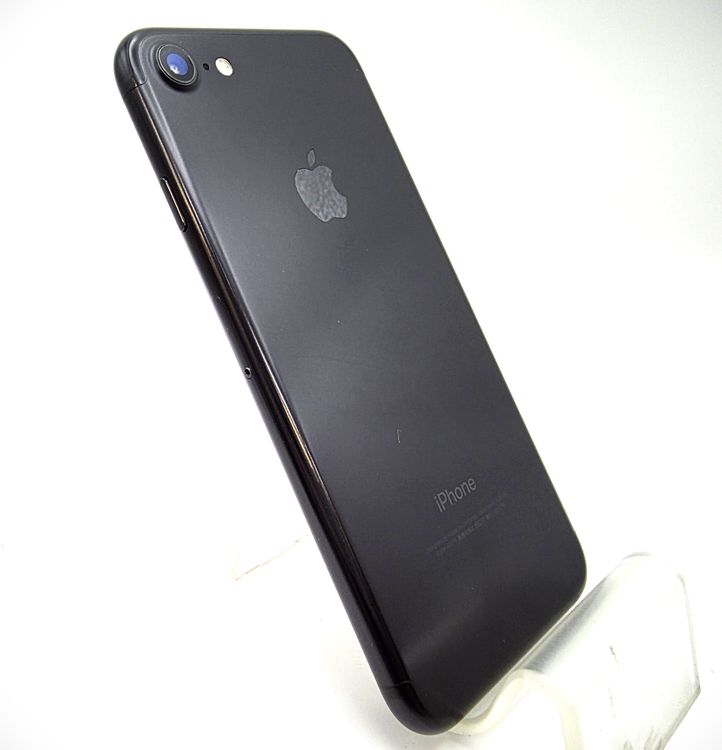 6021008D�����ʡ�iPhone7 32GB(�֥�å���