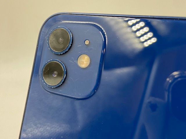 特価品 SIMフリー 5102008K【美品】iPhone12 128GB(ブルー)