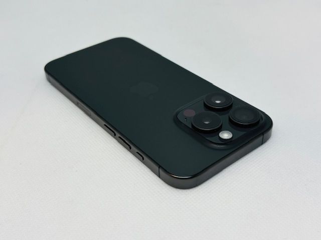 SIM�ե꡼��606013U��Ķ���ʡ�iPhone15Pro 256GB(�֥�å�)