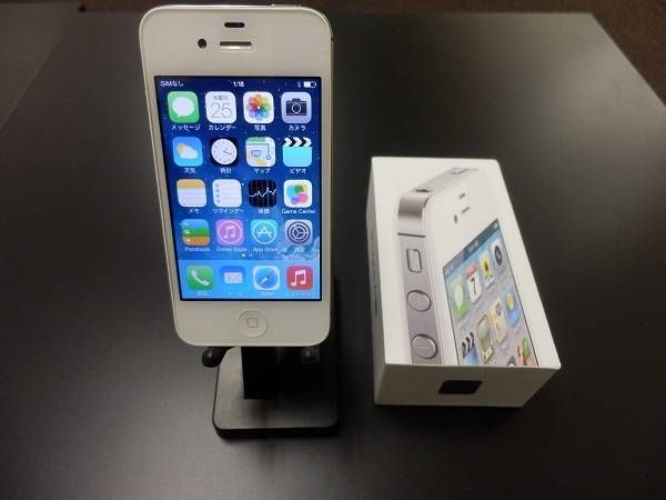 ムスビー｜台湾版 ☆正規SIMフリー iPhone4S 32GB ホワイト！！【AK 