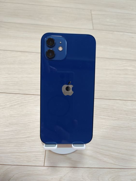 iPhone12 128GB�֥롼���Хåƥ꡼81%