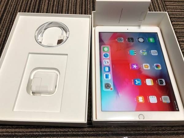 ムスビー｜新品未使用 iPad6 ゴールド 32G SIMフリー【iPad(第6世代 