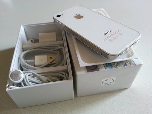 ���ο���Ʊ�� iPhone4S 64GB�ۥ磻��SIM���å����/����æ���Ѥ�/����̵��