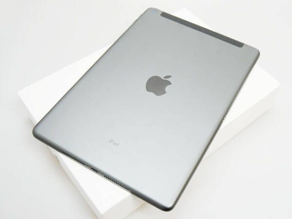 ムスビー｜中古美品 SIMフリー iPad 第7世代 10.2インチ 32GB スペース 