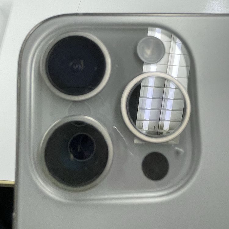 iPhone 16 Pro