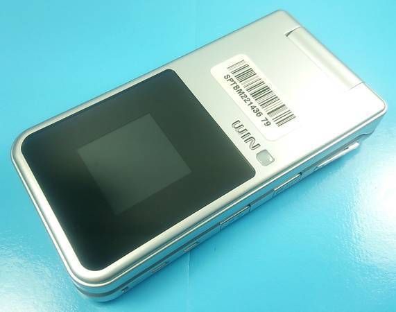 �ȤƤ⥭�쥤�Ǥ� au W62PT ����С� ��ñ�������� �ѥ�ƥå�