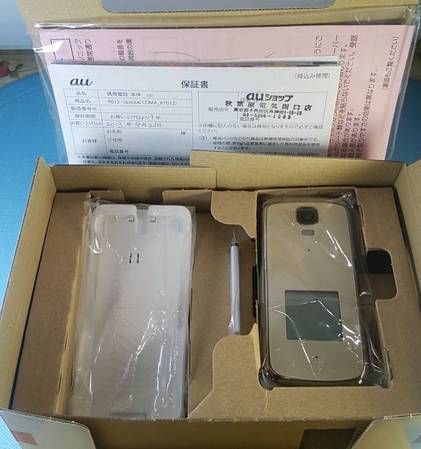 ���쥤�Ǥ� au K012 ��ñ�������� ������� ���å����ꥢ��&���Ŵ�