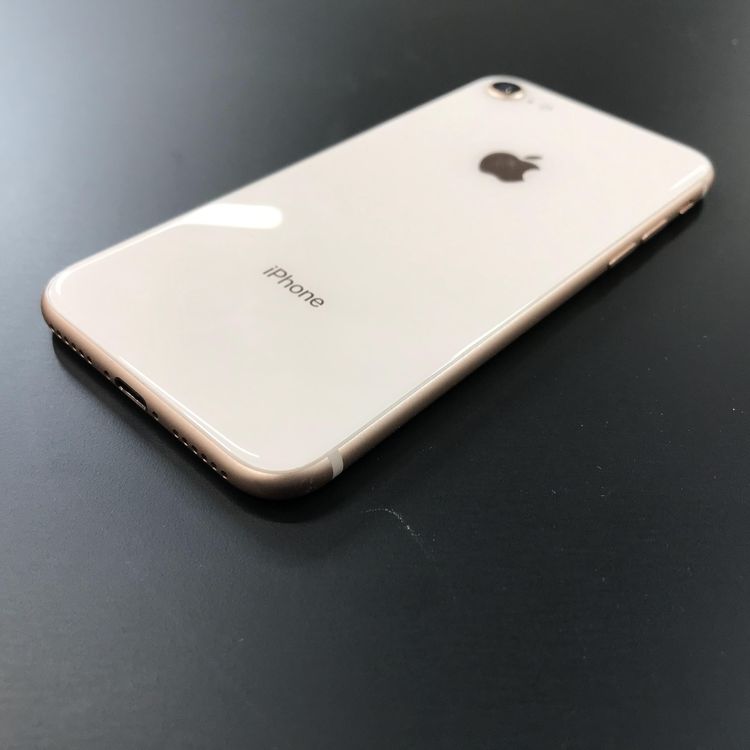 Apple SIMե꡼ iPhone 8 64GB Хåƥ꡼100%