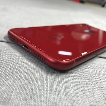 Apple  iPhone XR 64GB (PRODUCT)RED MT062J/A