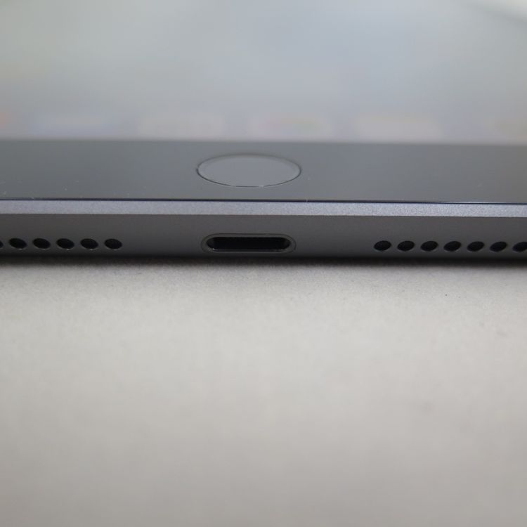 iPad 8 Wi-Fi��Cellular 32GB ���ڡ������쥤 �����