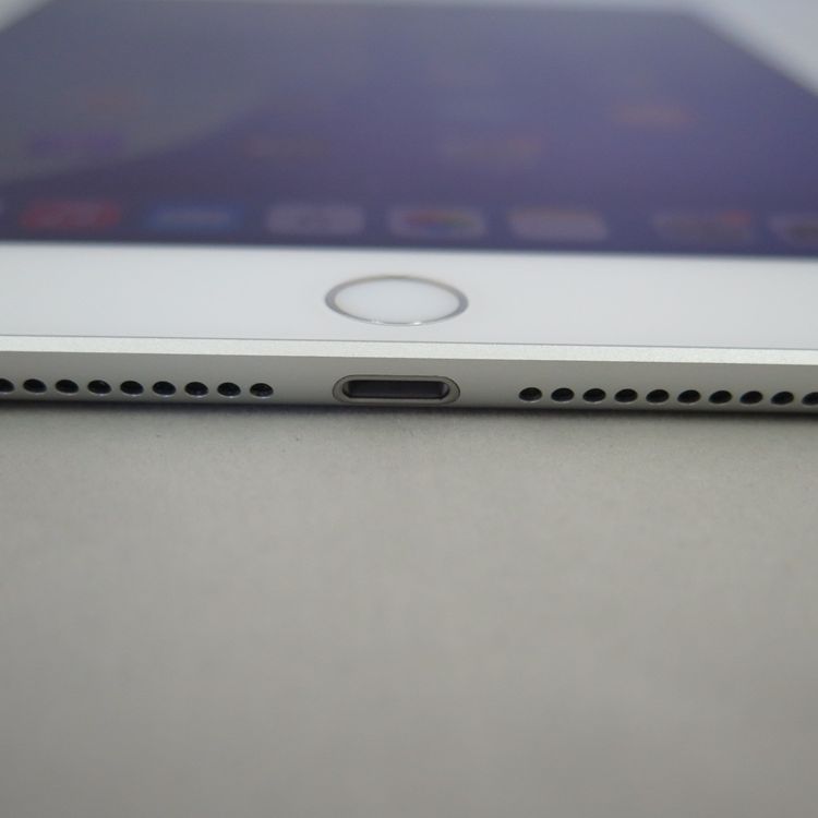 iPad mini 5 Wi-Fi 64GB 5 С 