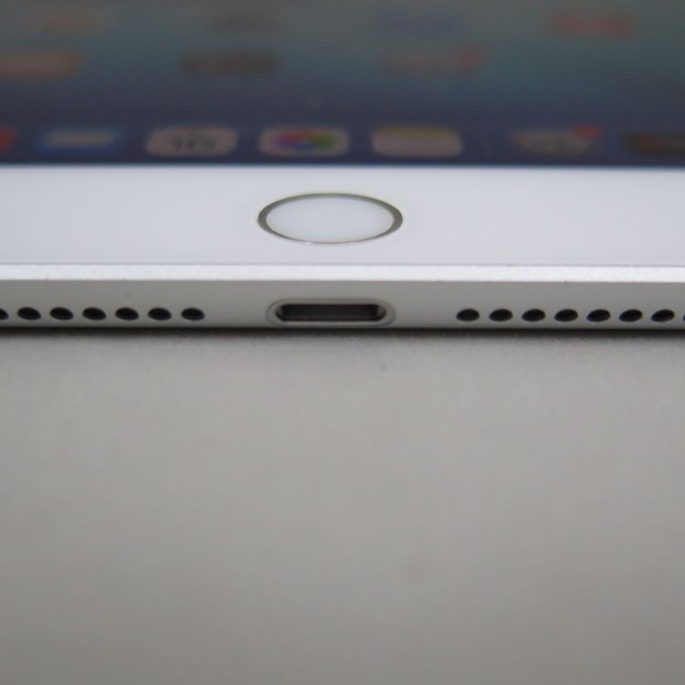 iPad mini 5 Wi-Fi 64GB 5 С 