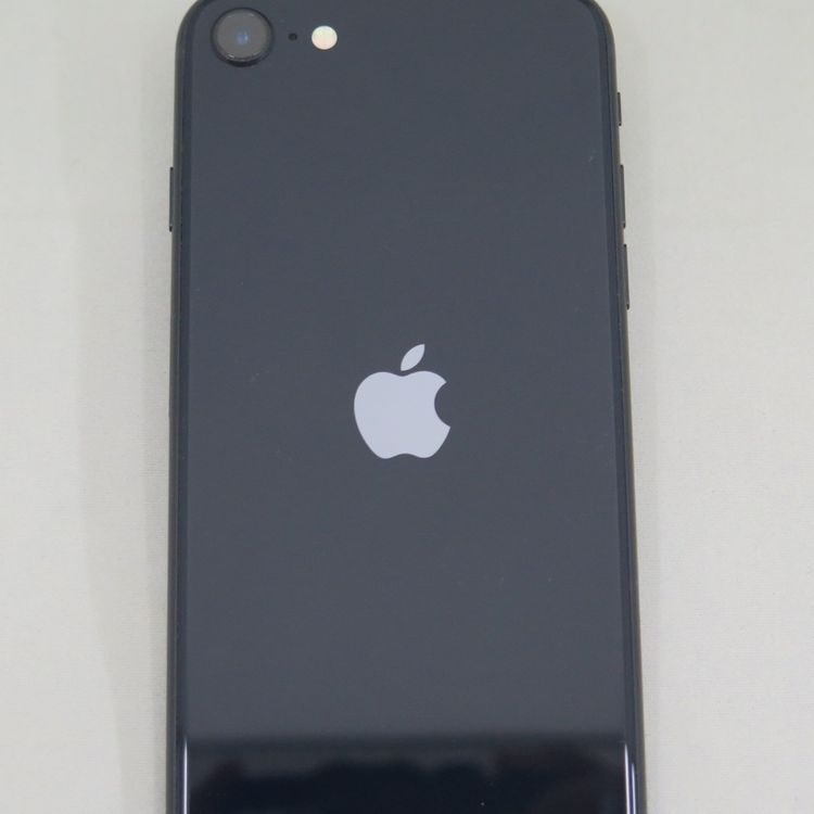iPhone SE 3 64GB ��3���� �ߥåɥʥ��� docomo SIM���å�����������