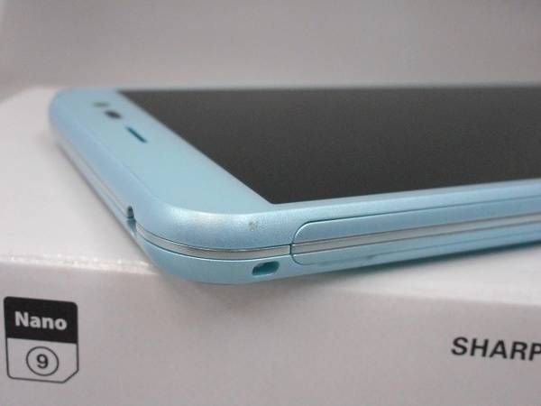 au AQUOS U SHV35 ߥȥ֥롼