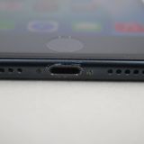 iPhone SE 3 ��3���� 64GB �ߥåɥʥ��� docomo SIM���å�����������