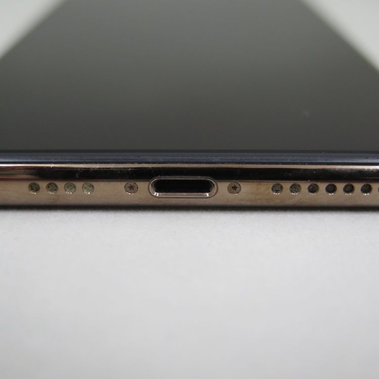 iPhone XS Max 256GB  au 